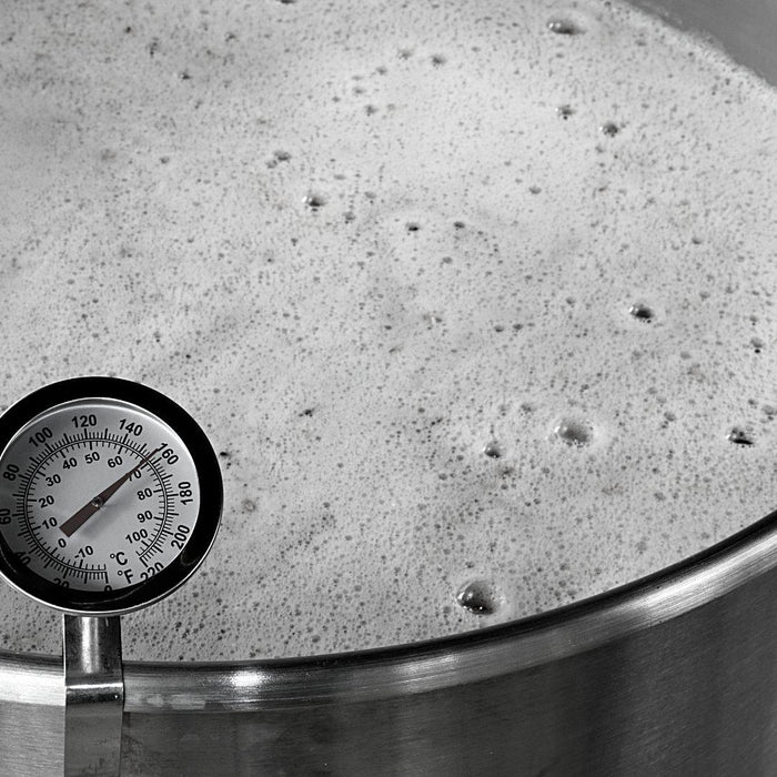 How does temperature and pH affect mashing and lautering?